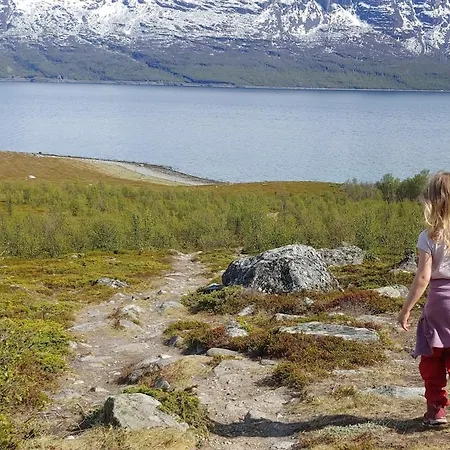 Rossgarden, Lyngen Дом отдыха *