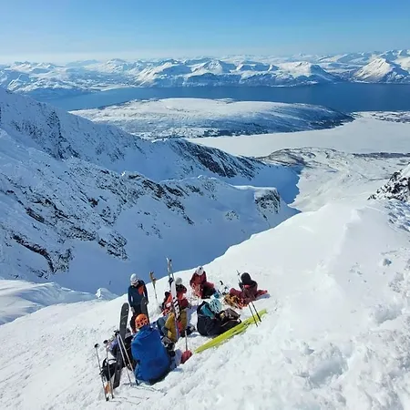 Rossgarden, Lyngen Дом отдыха *