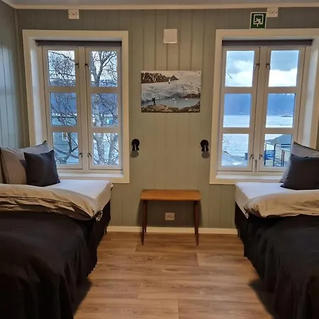 Rossgarden, Lyngen Дом отдыха *
