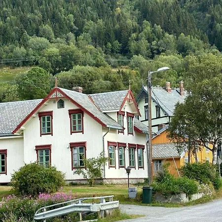 Rossgarden, Lyngen *
